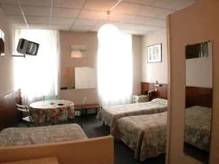 Azurene Royal Hotel Cannes 2*,  França