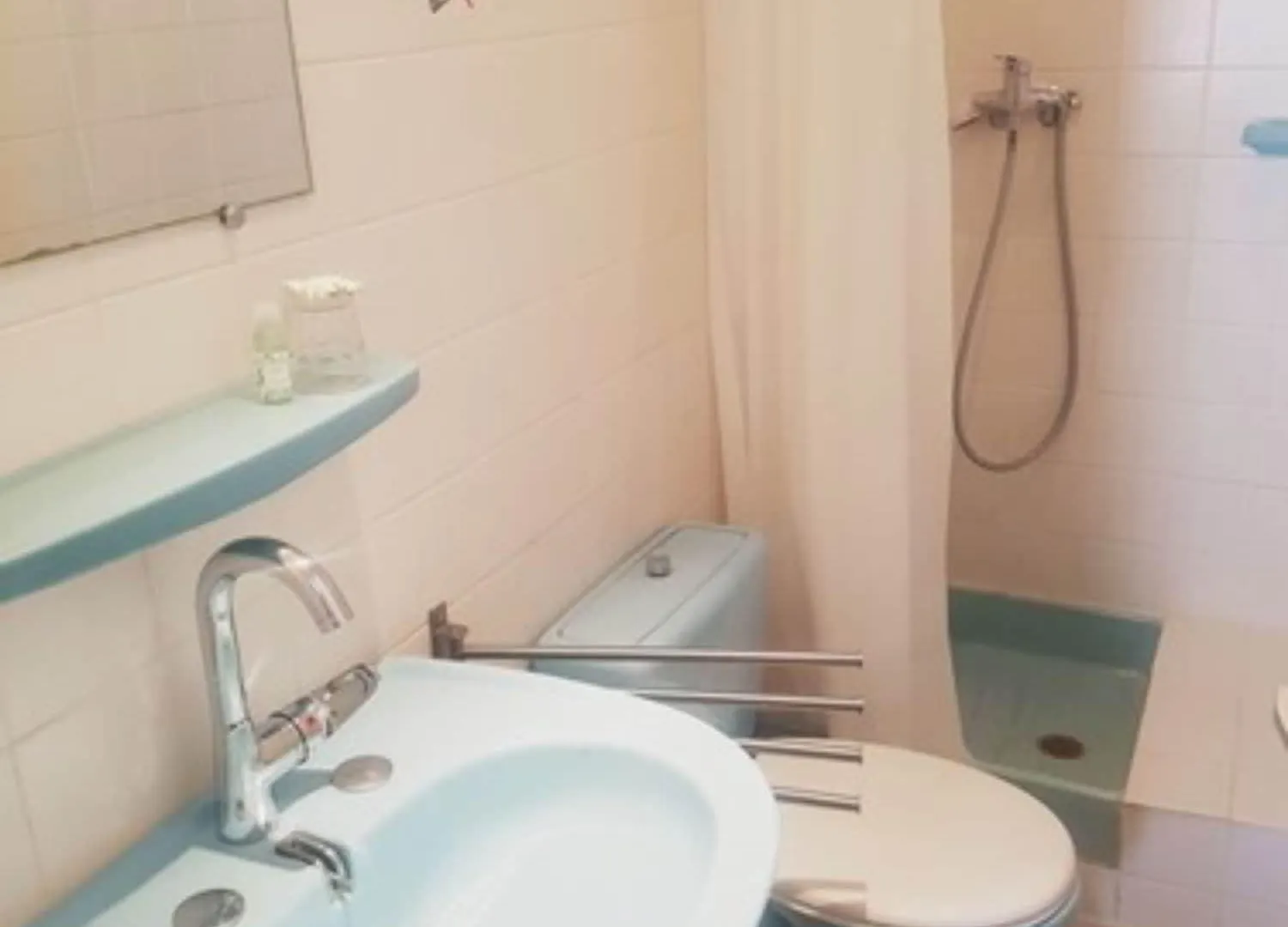 **  Azurene Royal Hotel Cannes França
