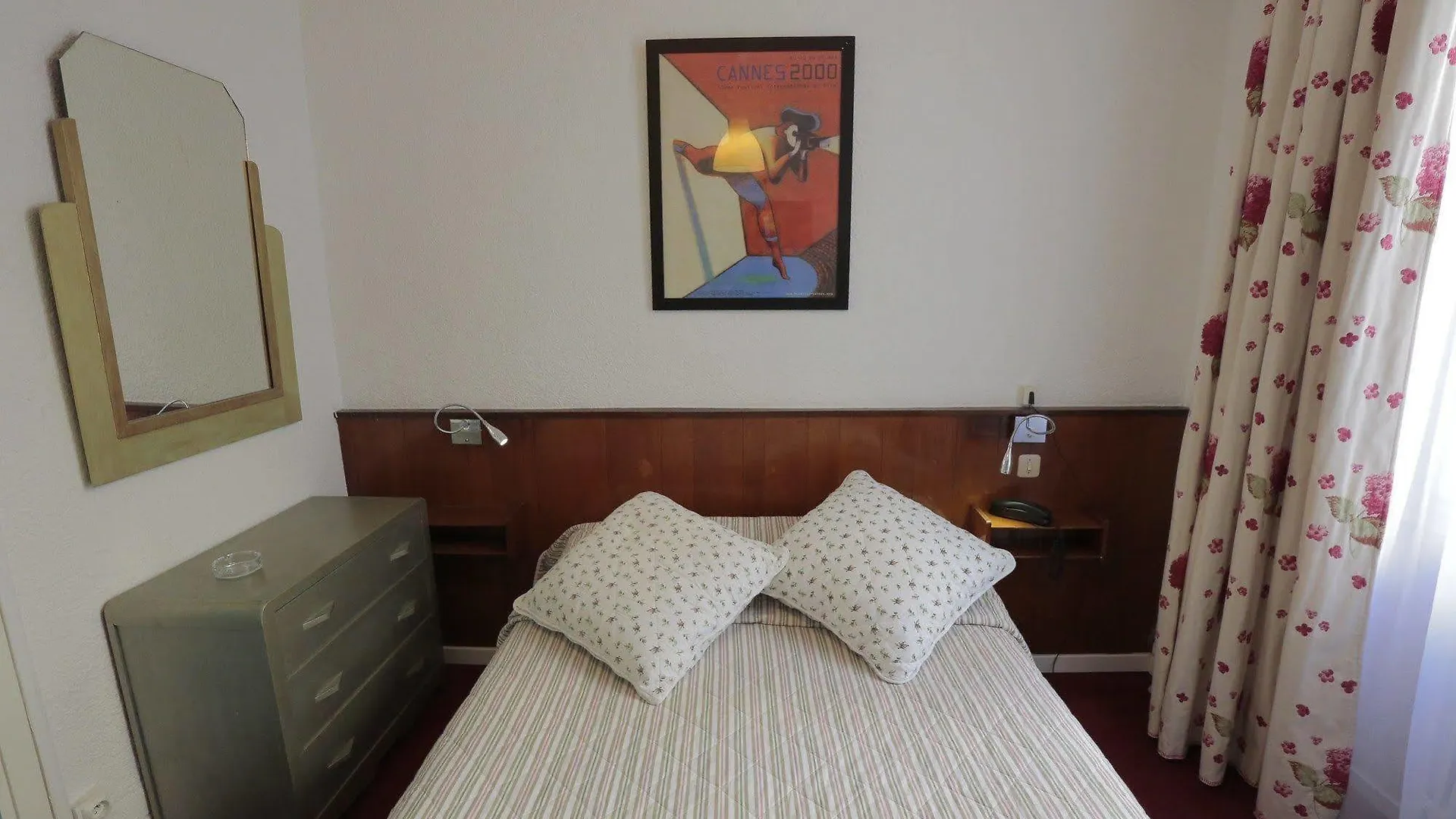 Azurene Royal Hotel Cannes