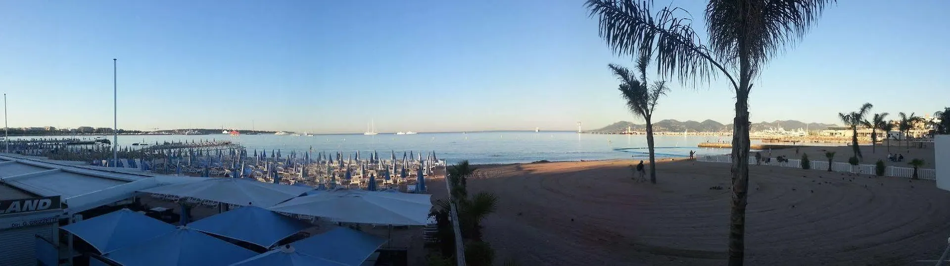 Azurene Royal Hotel Cannes 2*,  França